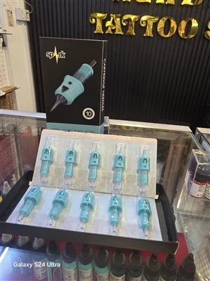 직장에서 문신이 고용에 영향을 미칩니 까?